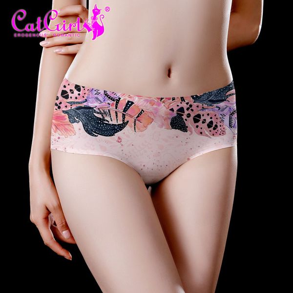 fashion feather pattern ice silk smooth underwear women ladies girls seamless panties mid waist briefs intimates, Black;pink
fashion feather pattern ice silk smooth underwear women ladies girls seamless panties mid waist briefs intimates, Black;pink