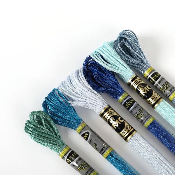 light effects floss metallic floss cross stitch embroidery thread 8 meters each skein, Black;white
light effects floss metallic floss cross stitch embroidery thread 8 meters each skein, Black;white