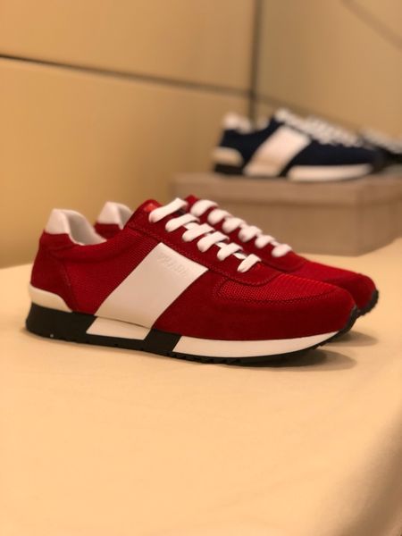 2020 new spring and autumn designer men's leather casual sneakers, comfortable and versatile, stylish color matching retro style
2020 new spring and autumn designer men's leather casual sneakers, comfortable and versatile, stylish color matching retro style
