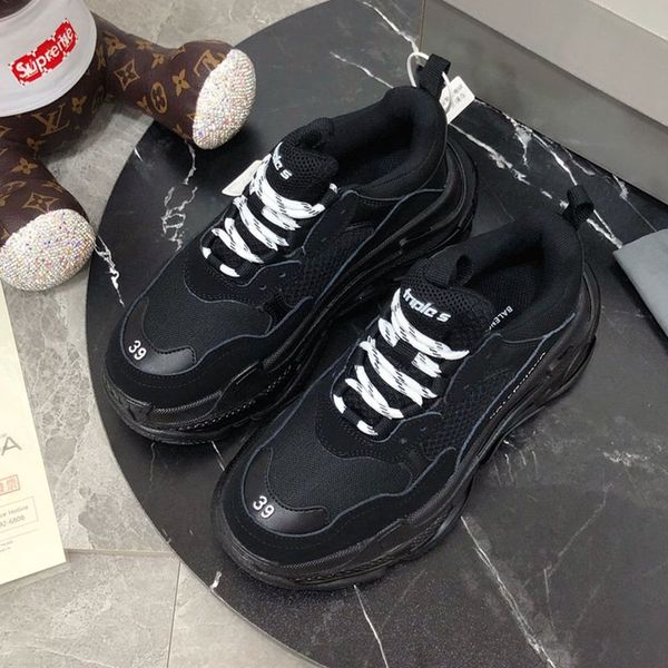 высокое качество обуви дизайнера luxury mens женщин вскользь ботинки, мужчины и женщины кроссовки модели пара тенниса обувь triple s прозрач, Black
высокое качество обуви дизайнера luxury mens женщин вскользь ботинки, мужчины и женщины кроссовки модели пара тенниса обувь triple s прозрач, Black