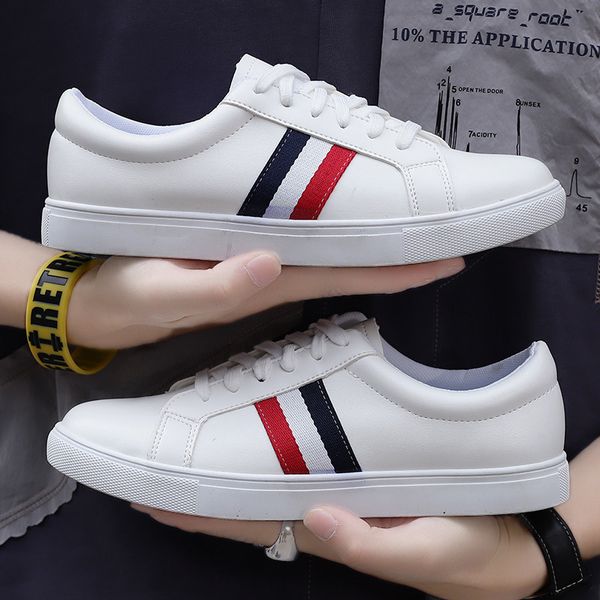 fashion men flats moccasins shoes male formal oxfords shoes lace up casual dress breathable loafers black zapatos hombre
fashion men flats moccasins shoes male formal oxfords shoes lace up casual dress breathable loafers black zapatos hombre