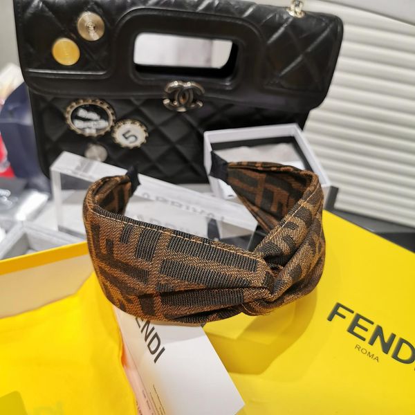 women brand hair band cross-knotted headband wide edge girls boutique designer hair hoop hairpin headbands hairband headwrap 2020 new bb116, Slivery;white
women brand hair band cross-knotted headband wide edge girls boutique designer hair hoop hairpin headbands hairband headwrap 2020 new bb116, Slivery;white