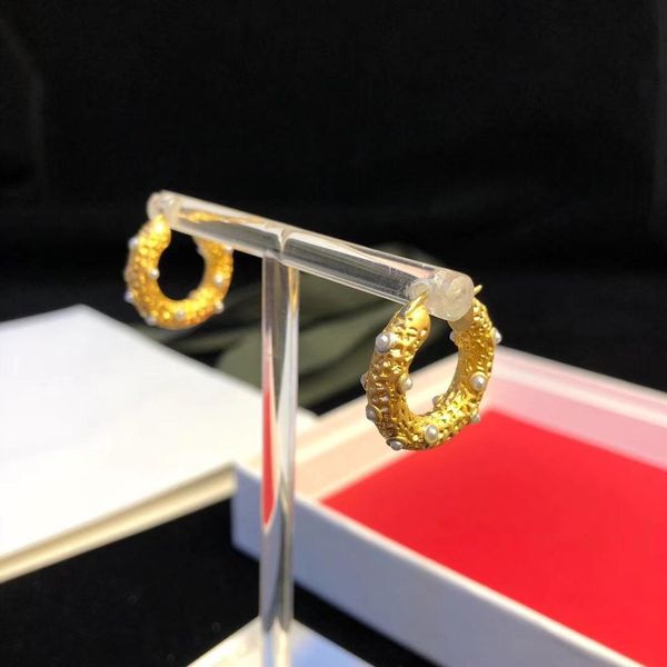 горячая продажа круглая серьга падения качества роскошь в 18k позолоченные для женщин ювелирных изделий венчания подарок перевозкы груза пад, Golden
горячая продажа круглая серьга падения качества роскошь в 18k позолоченные для женщин ювелирных изделий венчания подарок перевозкы груза пад, Golden
