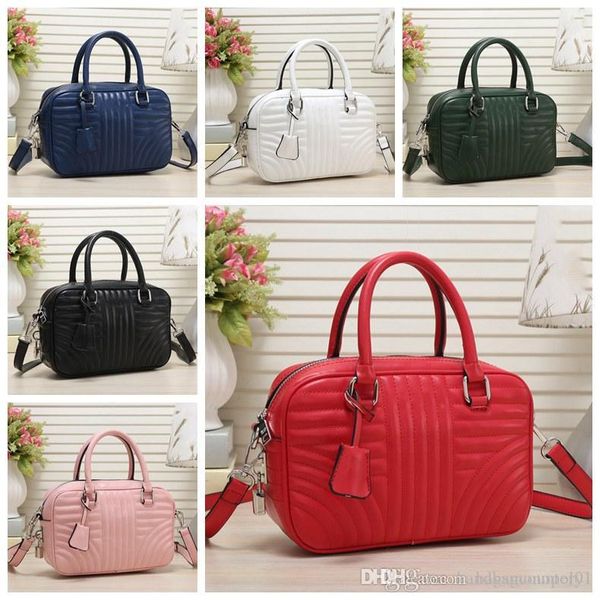 designer women pu leather shoulder handbag cross body bag fashion tote brand designer luxury handbags leather lady handle bag
designer women pu leather shoulder handbag cross body bag fashion tote brand designer luxury handbags leather lady handle bag