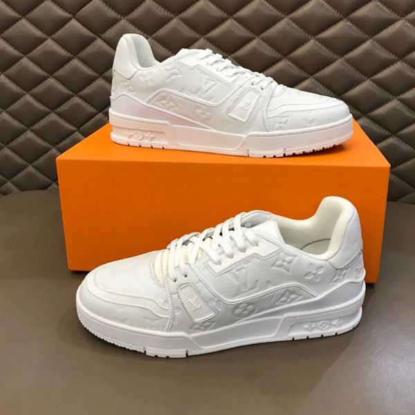 035 high-quality men's casual sports shoes and designer luxury outdoor casual shoes, the original box size is 38-45, Black
035 high-quality men's casual sports shoes and designer luxury outdoor casual shoes, the original box size is 38-45, Black