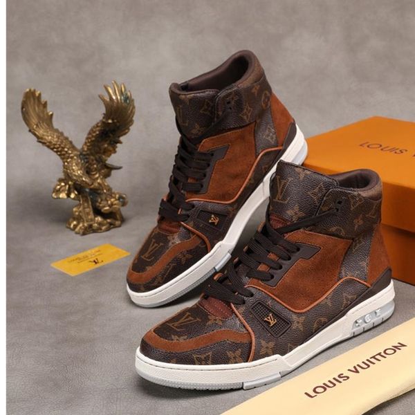43 men's designer casual sports shoes, luxury trendy travel casual shoes, sports shoes. fast delivery in original box packaging, Black
43 men's designer casual sports shoes, luxury trendy travel casual shoes, sports shoes. fast delivery in original box packaging, Black