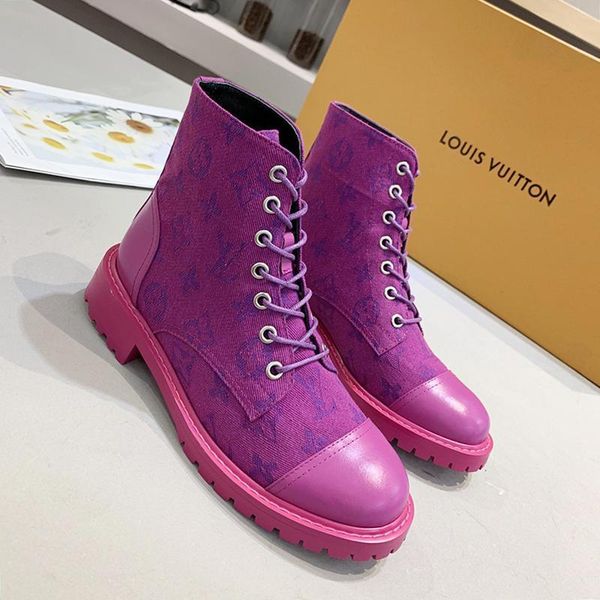 new women boots motocycle shoes winter lace -up 2020 new british bottes femmes women fashion shoes luxury style star trail ankle boot sale s
new women boots motocycle shoes winter lace -up 2020 new british bottes femmes women fashion shoes luxury style star trail ankle boot sale s