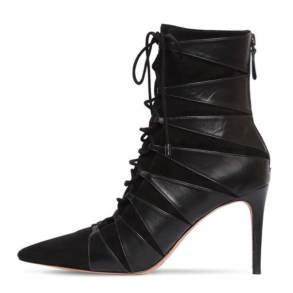 lucky2020 thin high pointed heel pu stitching black yangjing front tie back zipper fashion short boots large size
lucky2020 thin high pointed heel pu stitching black yangjing front tie back zipper fashion short boots large size