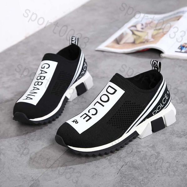 low cut sock shoes,stylish men's and women's , comfortable and breathable ladies' casual shoes, White;red
low cut sock shoes,stylish men's and women's , comfortable and breathable ladies' casual shoes, White;red