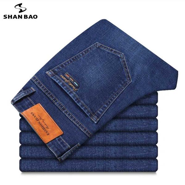 men's jeans shan bao slim denim pocket badge embroidery 2021 autumn fashion brand clothing cotton stretch blue
men's jeans shan bao slim denim pocket badge embroidery 2021 autumn fashion brand clothing cotton stretch blue