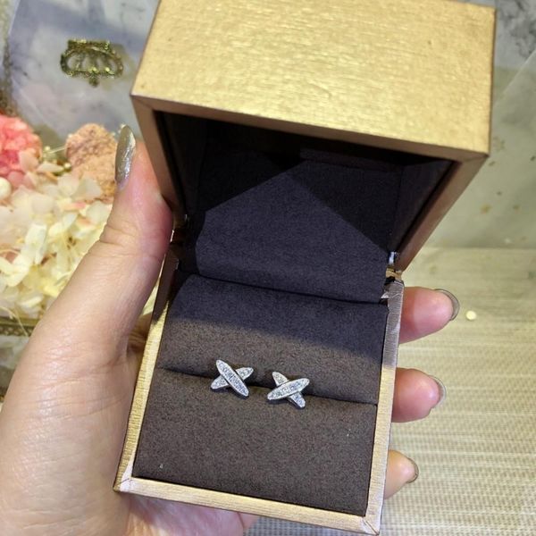 2019 New women's earring goddess essential charming elegantat fashion Sterling silver
2019 New women's earring goddess essential charming elegantat fashion Sterling silver
