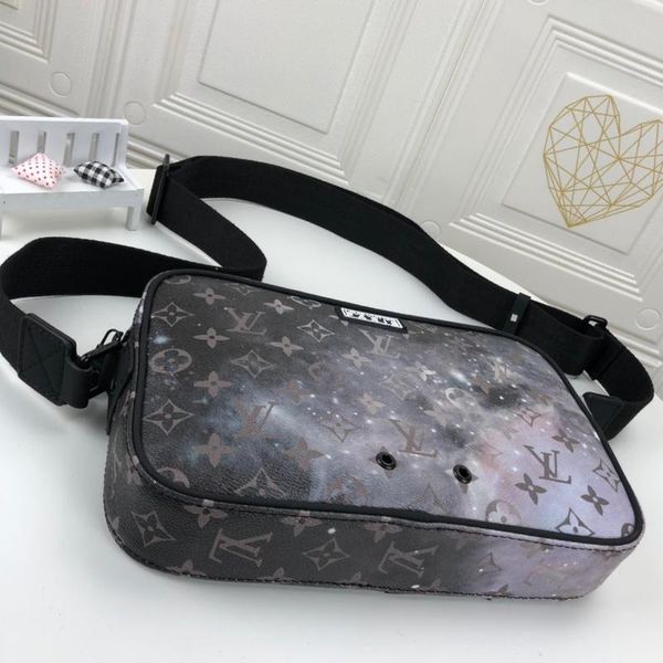 drop ship new arrival mens bag crossbody bags vintage classic messenger bags luxury men zipper shoulder bag with origin box
drop ship new arrival mens bag crossbody bags vintage classic messenger bags luxury men zipper shoulder bag with origin box