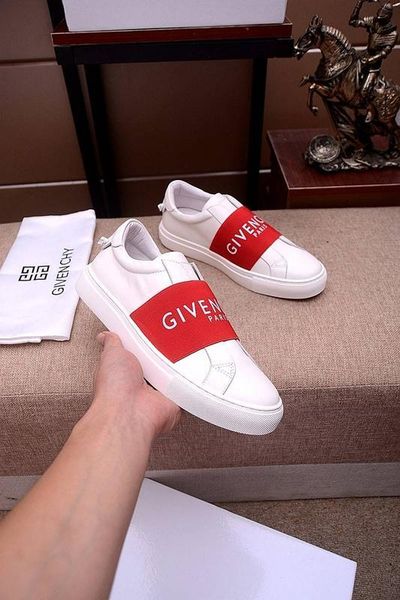 2020 limited edition custom stitching alphabet elastic laces low-casual men's shoes, high-end fashion sports shoes, size: 38-451, Black
2020 limited edition custom stitching alphabet elastic laces low-casual men's shoes, high-end fashion sports shoes, size: 38-451, Black