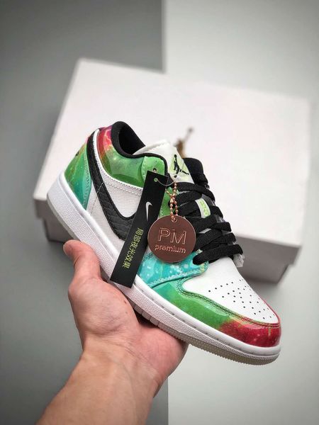 2020 new sneakers women shoes low casual shoes jelly dazzle colour cw7310-909 size36-39
2020 new sneakers women shoes low casual shoes jelly dazzle colour cw7310-909 size36-39