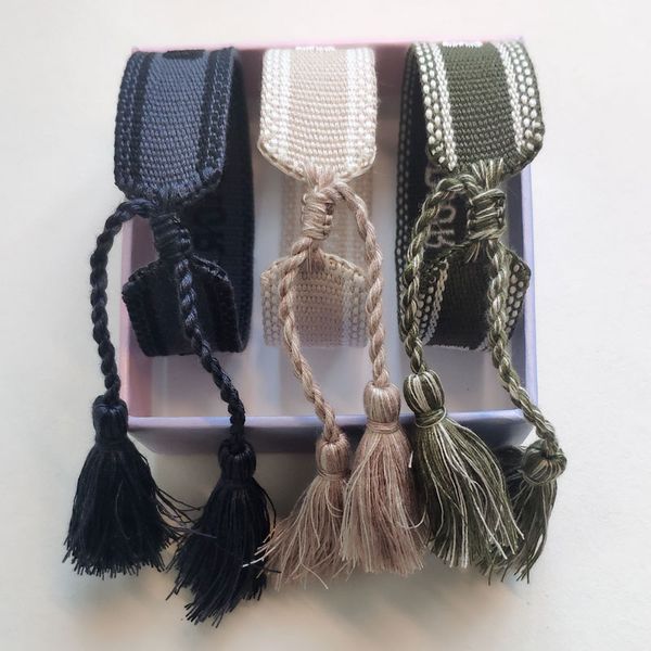 luxury designer jewelry women men bracelets fashion braided tassel bracelet 70 style embroidered lovers bracelet designer, Black
luxury designer jewelry women men bracelets fashion braided tassel bracelet 70 style embroidered lovers bracelet designer, Black