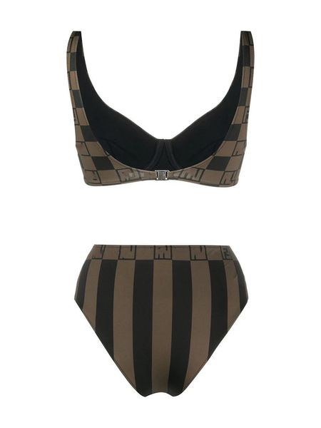 2020 designer swimsuit popular brand ladies swimwear letter and pattern one-piece swimsuit women summer clothing various styles bikinis new, White;black
2020 designer swimsuit popular brand ladies swimwear letter and pattern one-piece swimsuit women summer clothing various styles bikinis new, White;black