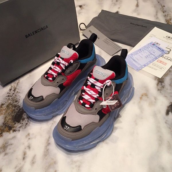 2020h designers love to create men's leisure travel all-match shoes outdoor hiking adventure shoes original packaging and box delivery, Black
2020h designers love to create men's leisure travel all-match shoes outdoor hiking adventure shoes original packaging and box delivery, Black