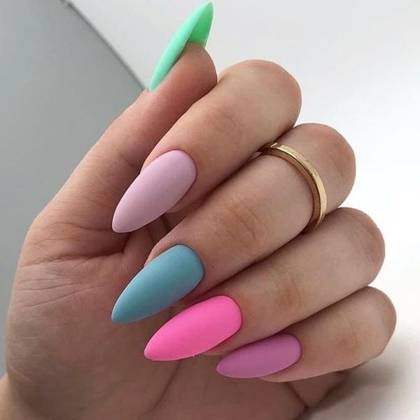 mix matte macaron artificial false fingernails coffin stiletto fake nails with design diy salon tip for manicure, Red;gold
mix matte macaron artificial false fingernails coffin stiletto fake nails with design diy salon tip for manicure, Red;gold