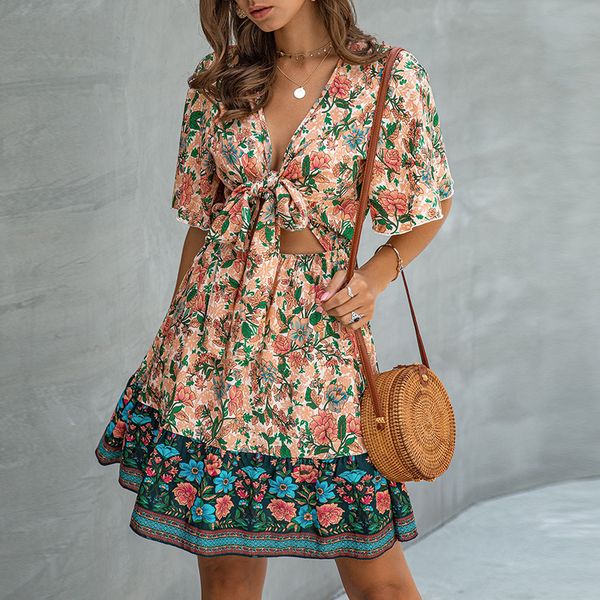 floral print summer dress women v neck chest bow short sleeve dress elastic waist mini dress new femme boho beach sundress, Black;gray
floral print summer dress women v neck chest bow short sleeve dress elastic waist mini dress new femme boho beach sundress, Black;gray
