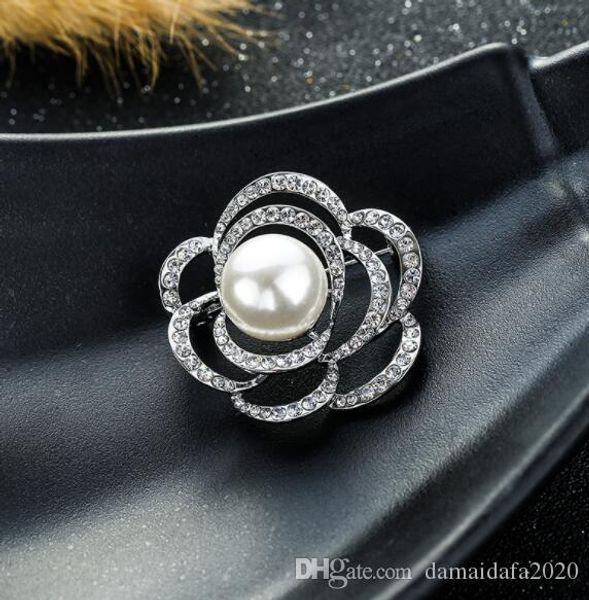 new earrings bohemia ladies openwork rose-studded brooch pearl dress holiday gift fashion accessories, Gray
new earrings bohemia ladies openwork rose-studded brooch pearl dress holiday gift fashion accessories, Gray