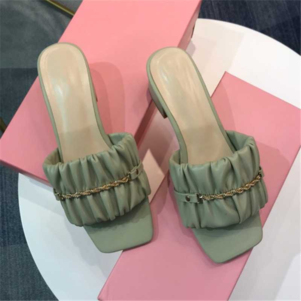 rhinestone toe hollowed-out one-line low heel flat bottom slippers summer new women's shoes european style fashion casual shoes, Black
rhinestone toe hollowed-out one-line low heel flat bottom slippers summer new women's shoes european style fashion casual shoes, Black