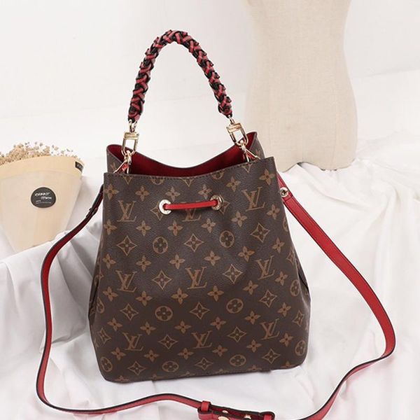 women bucket bag handbag drawstring shoulder bag messenger crossbody bags handle tote lady leather type bag with origin box
women bucket bag handbag drawstring shoulder bag messenger crossbody bags handle tote lady leather type bag with origin box