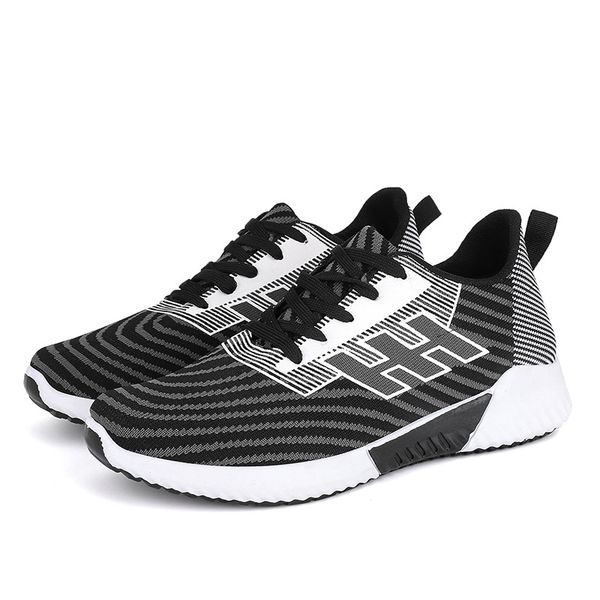 2020 couple sneakers comfortable casual vulcanized running shoes breathable light travel trainers men women jogging walking shoe
2020 couple sneakers comfortable casual vulcanized running shoes breathable light travel trainers men women jogging walking shoe