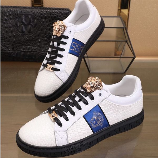 2020 o8 fashion trend mens designer shoes leather breathable luxury shoes lace-up casual hiker shoes mens sneakers, Black
2020 o8 fashion trend mens designer shoes leather breathable luxury shoes lace-up casual hiker shoes mens sneakers, Black