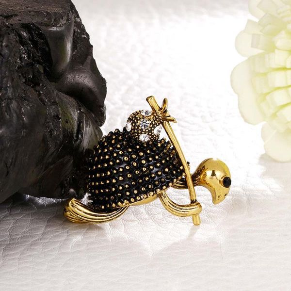 vintage style walking tortoise brooch women kids clothes accessories crystals turtle animal brooches corsage pins, Gray
vintage style walking tortoise brooch women kids clothes accessories crystals turtle animal brooches corsage pins, Gray