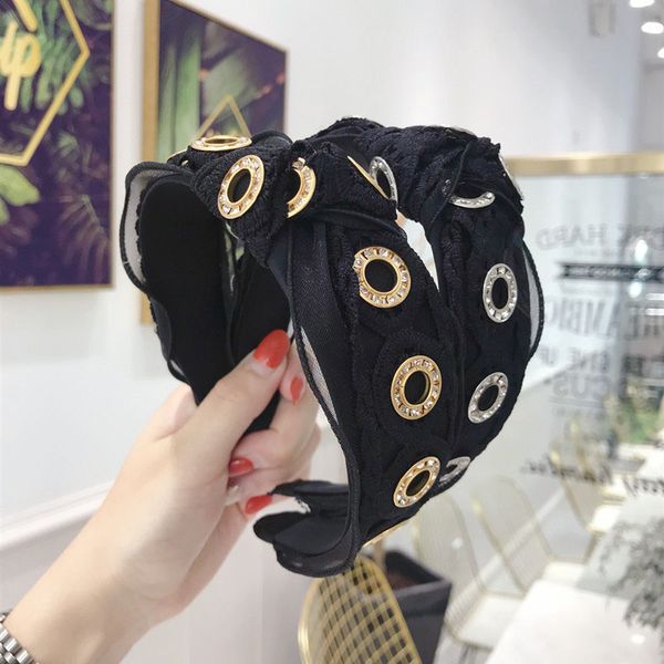 vintage black lace with metal rhinestone knotted hairband knot headband hair accessories hair jewelry
vintage black lace with metal rhinestone knotted hairband knot headband hair accessories hair jewelry