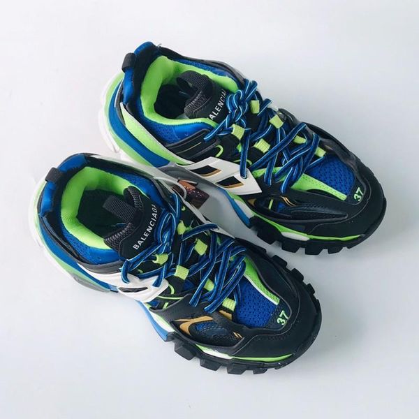 17 designer to create casual and comfortable all-match sports shoes, travel shoes outsole non-slip design with original box delivery, Black
17 designer to create casual and comfortable all-match sports shoes, travel shoes outsole non-slip design with original box delivery, Black