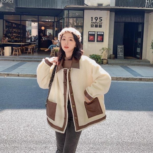 2020 new winter women lapel lamb wool jacket female leisure long sleeve ladies stitching coat girls outwear, Black
2020 new winter women lapel lamb wool jacket female leisure long sleeve ladies stitching coat girls outwear, Black