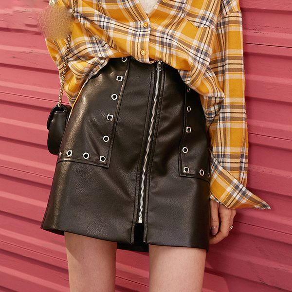 Black Solid A Line High Waist Korean Sexy Skirt Women 2020 Spring Leather Rivet Zipper Punk Ladies Daily Mini Skirts
Black Solid A Line High Waist Korean Sexy Skirt Women 2020 Spring Leather Rivet Zipper Punk Ladies Daily Mini Skirts