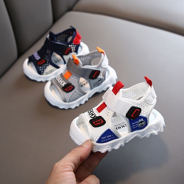 20 new boys' mesh cloth baotou anti-collision semi-sandals children's shoes baby shoes girls' young children's sandals, Black;red
20 new boys' mesh cloth baotou anti-collision semi-sandals children's shoes baby shoes girls' young children's sandals, Black;red