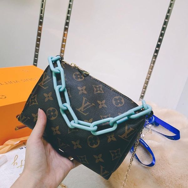 drop ship women bags vintage classic style leather shoulder bag bolsa de hombro luxury type handbag chain crossbody bag ladies hobo totes
drop ship women bags vintage classic style leather shoulder bag bolsa de hombro luxury type handbag chain crossbody bag ladies hobo totes