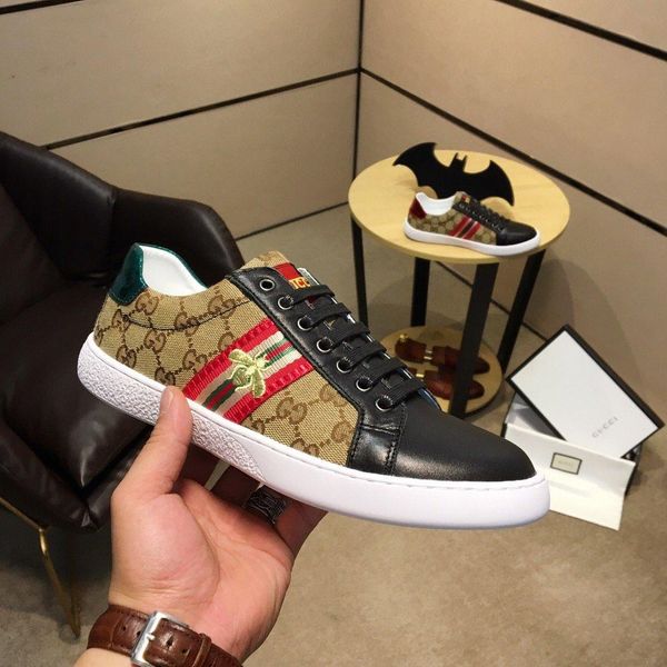 new1 luxury high-end men's casual shoes fashion sports shoes comfortable business men's shoes original box packaging zapatos hombr, Black
new1 luxury high-end men's casual shoes fashion sports shoes comfortable business men's shoes original box packaging zapatos hombr, Black