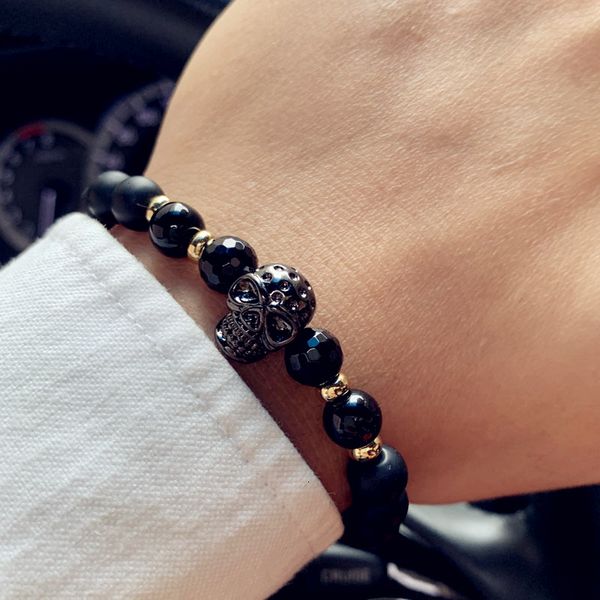 2020 new trendy skull men bracelet vintage pave cubic zirconia charm black stone bead bracelet for men jewelry gift, Red;blue
2020 new trendy skull men bracelet vintage pave cubic zirconia charm black stone bead bracelet for men jewelry gift, Red;blue