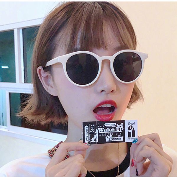 feishini trendy plastic oval red sunglasses women polarized driving 2020 fashion uv protector korea glasses men round mirror, White;black
feishini trendy plastic oval red sunglasses women polarized driving 2020 fashion uv protector korea glasses men round mirror, White;black