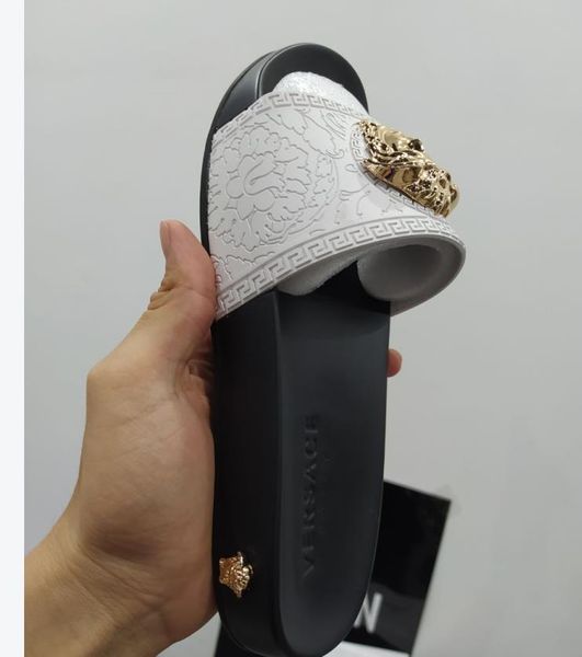 2020 new arrival luxury men women sandals designer slider scuffs slippers 20071003t, Black
2020 new arrival luxury men women sandals designer slider scuffs slippers 20071003t, Black