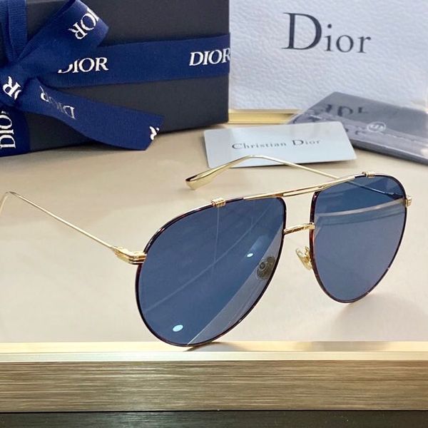 sunglasses flat women big frame sunglasses fashion super star oversized clear gradient sun glass gafas de sol, Blue;gray 
sunglasses flat women big frame sunglasses fashion super star oversized clear gradient sun glass gafas de sol, Blue;gray