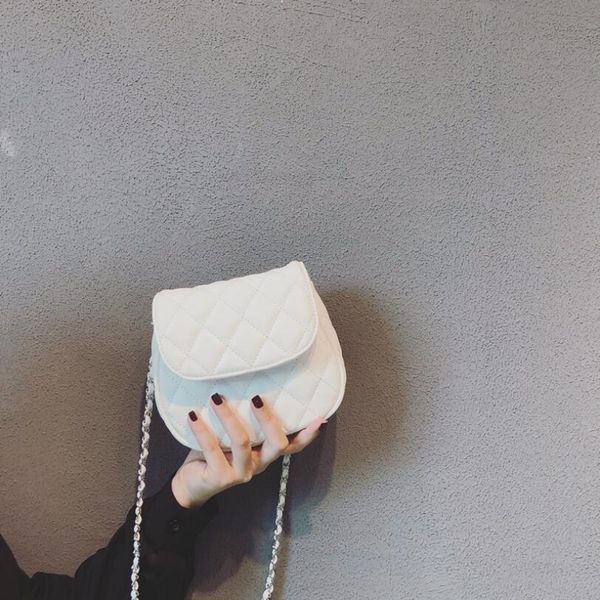 мода сумки мини цепи сумка новый универсальный cross body bag сумка сумки для женщин
мода сумки мини цепи сумка новый универсальный cross body bag сумка сумки для женщин
