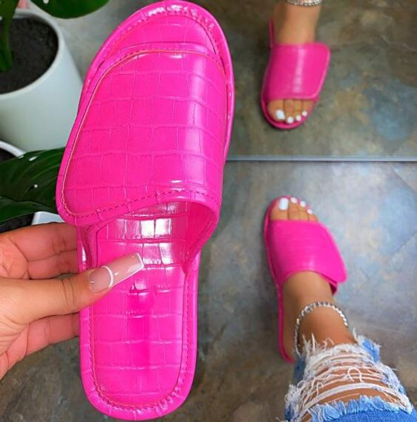 spring/summer new 2020 women leather crocodile pattern flat non-slip slippers outdoor leisure beach sandals home all-match, Black
spring/summer new 2020 women leather crocodile pattern flat non-slip slippers outdoor leisure beach sandals home all-match, Black