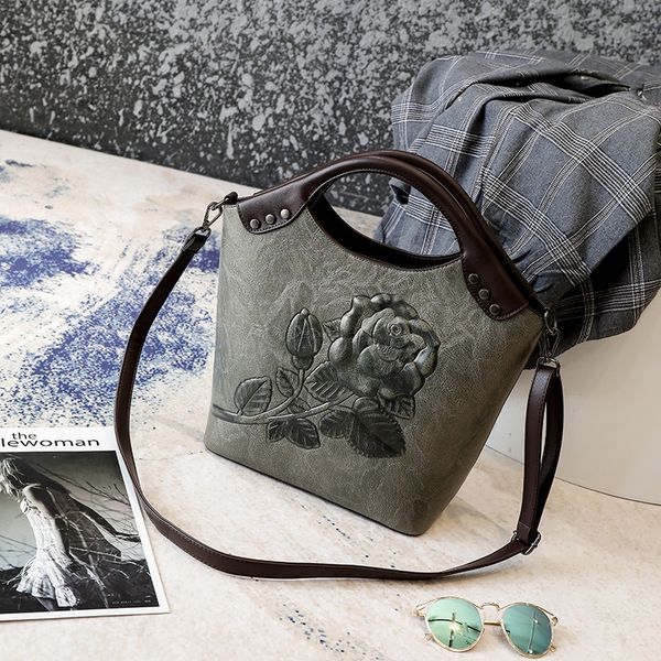 1pcs new ethnic style series retro women's bag elegant single shoulder bag baitao oblique straddle women
1pcs new ethnic style series retro women's bag elegant single shoulder bag baitao oblique straddle women