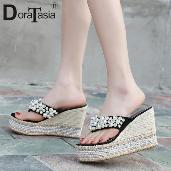 doratasia brand fashion beading platform flip flop summer holiday casual slippers women sweet high wedges shoes woman, Black
doratasia brand fashion beading platform flip flop summer holiday casual slippers women sweet high wedges shoes woman, Black