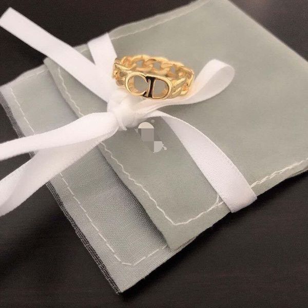 explosion classic fashion chain designer jewelry luxury designer jewelry women designer ring, Silver
explosion classic fashion chain designer jewelry luxury designer jewelry women designer ring, Silver