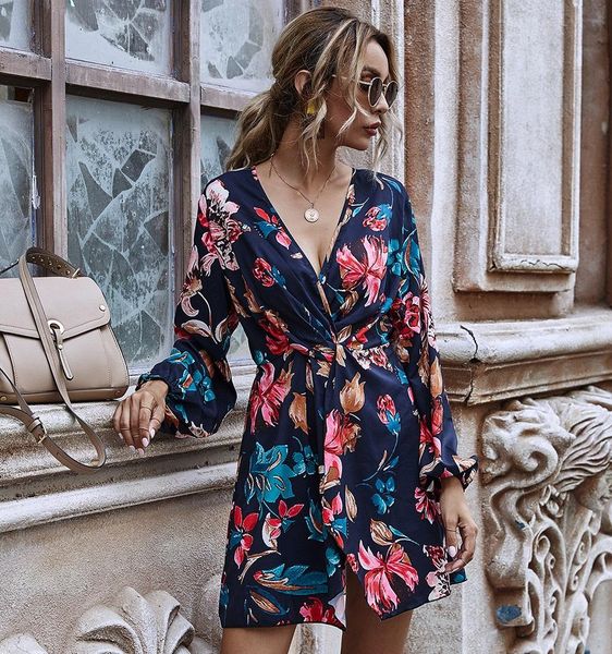 новый fahsion отпуск женщин цветочные печати без бретелек boho платья вечера мантии бича fress hollow из юбки с длинным рукавом сарафаны пов, Black;gray
новый fahsion отпуск женщин цветочные печати без бретелек boho платья вечера мантии бича fress hollow из юбки с длинным рукавом сарафаны пов, Black;gray