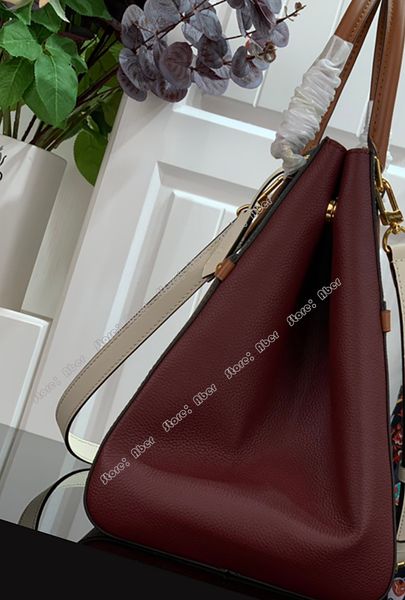aber crossbody bag for women shoulder bag designer women bags flower pattern genuine leather doctor bag handbag
aber crossbody bag for women shoulder bag designer women bags flower pattern genuine leather doctor bag handbag