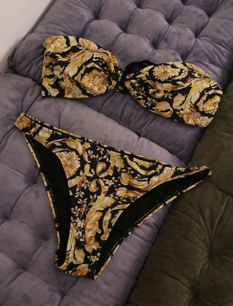 2020 new summer ladies swim wear bikini-colored swimsuits for the split of the body beach bathing suit l6698, White;black
2020 new summer ladies swim wear bikini-colored swimsuits for the split of the body beach bathing suit l6698, White;black