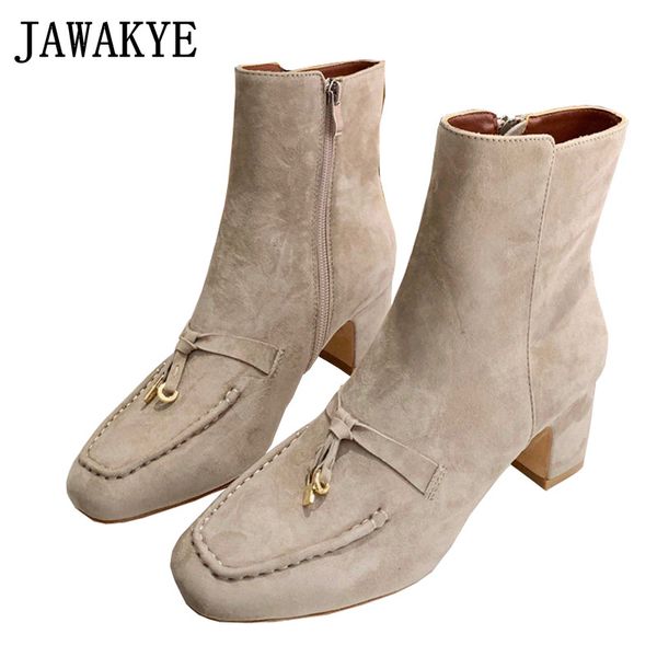 new real suede leather ankle boots women 2020 brand shoes woman tassels metal charms chunky heels winter boots woman, Black
new real suede leather ankle boots women 2020 brand shoes woman tassels metal charms chunky heels winter boots woman, Black