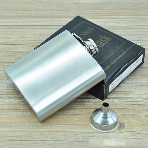 100% stainless steel 6ounce stainless steel hip flask with each retail black box,no plastic cover ,laser welding
100% stainless steel 6ounce stainless steel hip flask with each retail black box,no plastic cover ,laser welding